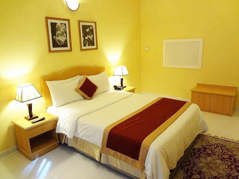 Welcome Hotel Apartments 1 Dubai Bagian luar foto