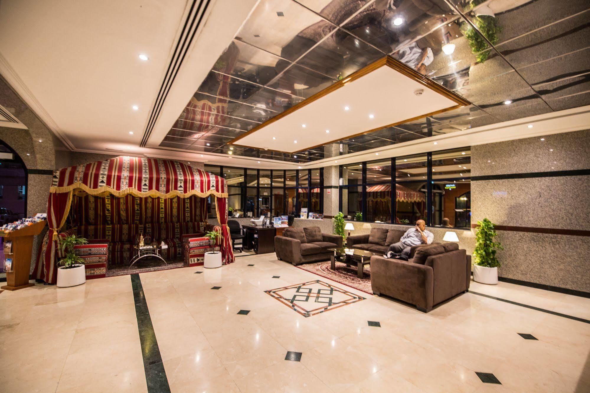 Welcome Hotel Apartments 1 Dubai Bagian luar foto